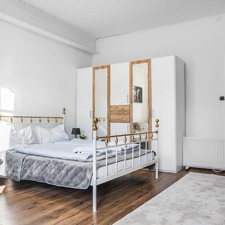 Апартаменти Adorable 2Br Apt. Near Millenium Tower And Danube Відень Екстер'єр фото