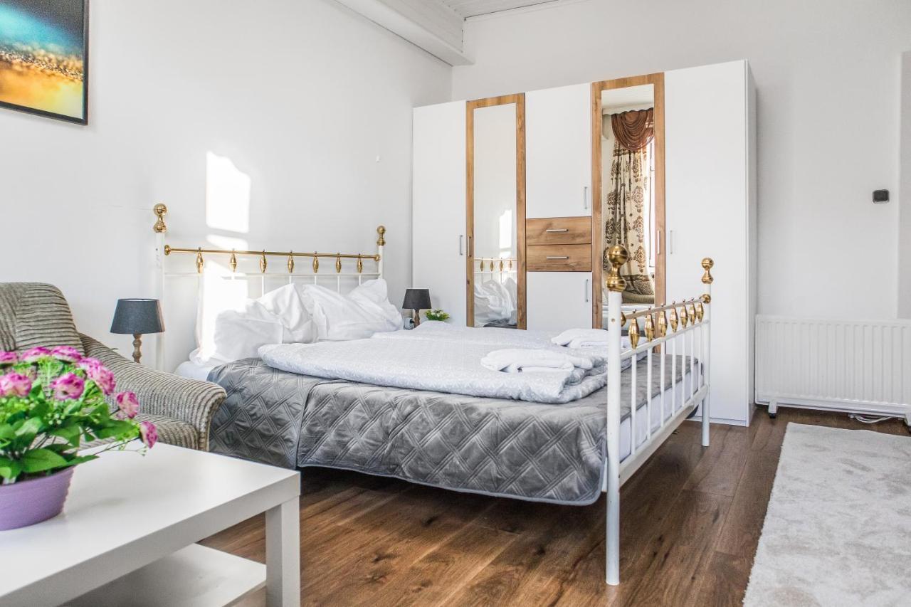 Апартаменти Adorable 2Br Apt. Near Millenium Tower And Danube Відень Екстер'єр фото
